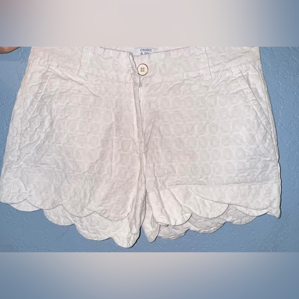 crown & ivy White Eyelet Scalloped Shorts
